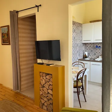 Ergzotic 4 Apartment